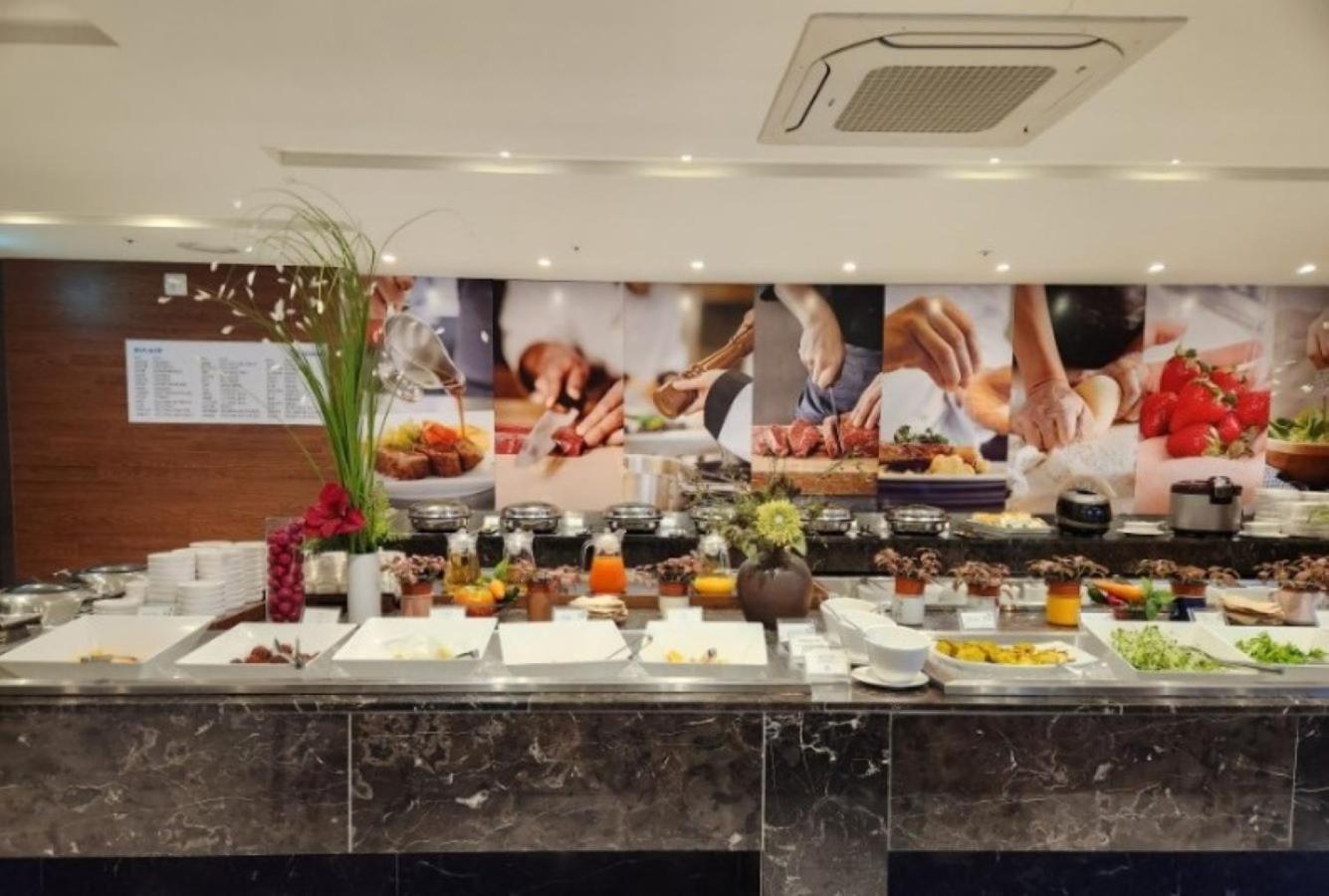 Sweet May Seogwipo Hotel Esterno foto